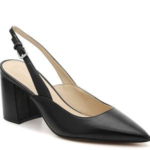 NWT Marc Fisher Majer Pump - Black Leather